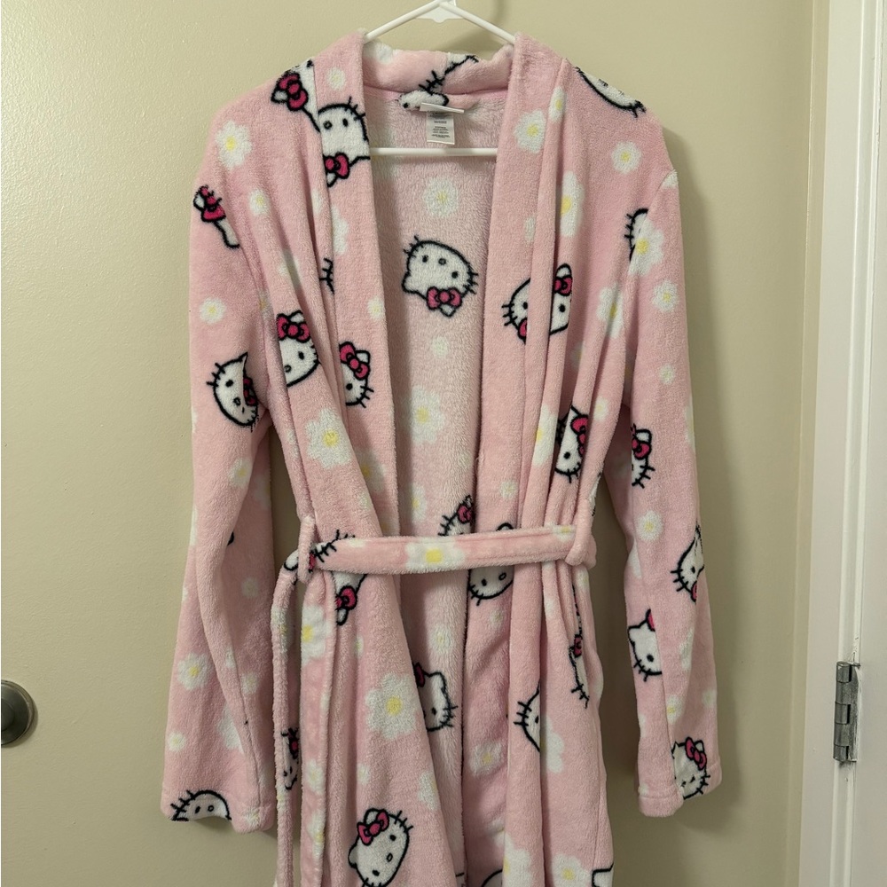 Hello Kitty Pink Fleece Robe